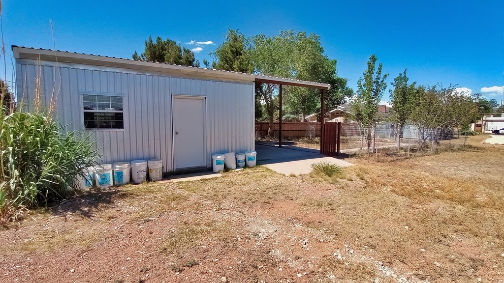 409 W Sul Ross Ave, Alpine, Texas image 6