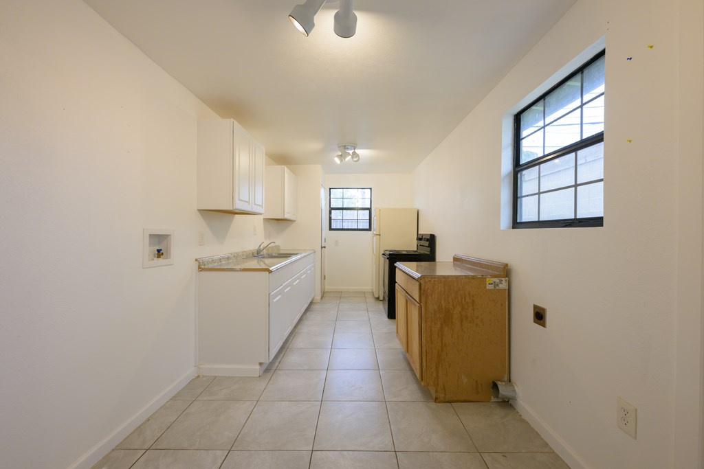 2907 Nabors Lane #A  B, Odessa, Texas image 12