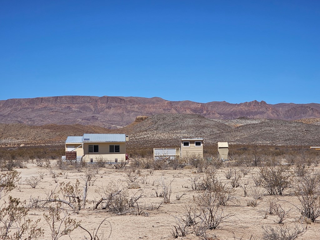 3002 E Este Road, Terlingua, Texas image 42
