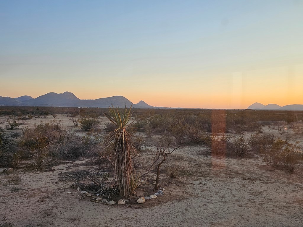 3002 E Este Road, Terlingua, Texas image 24