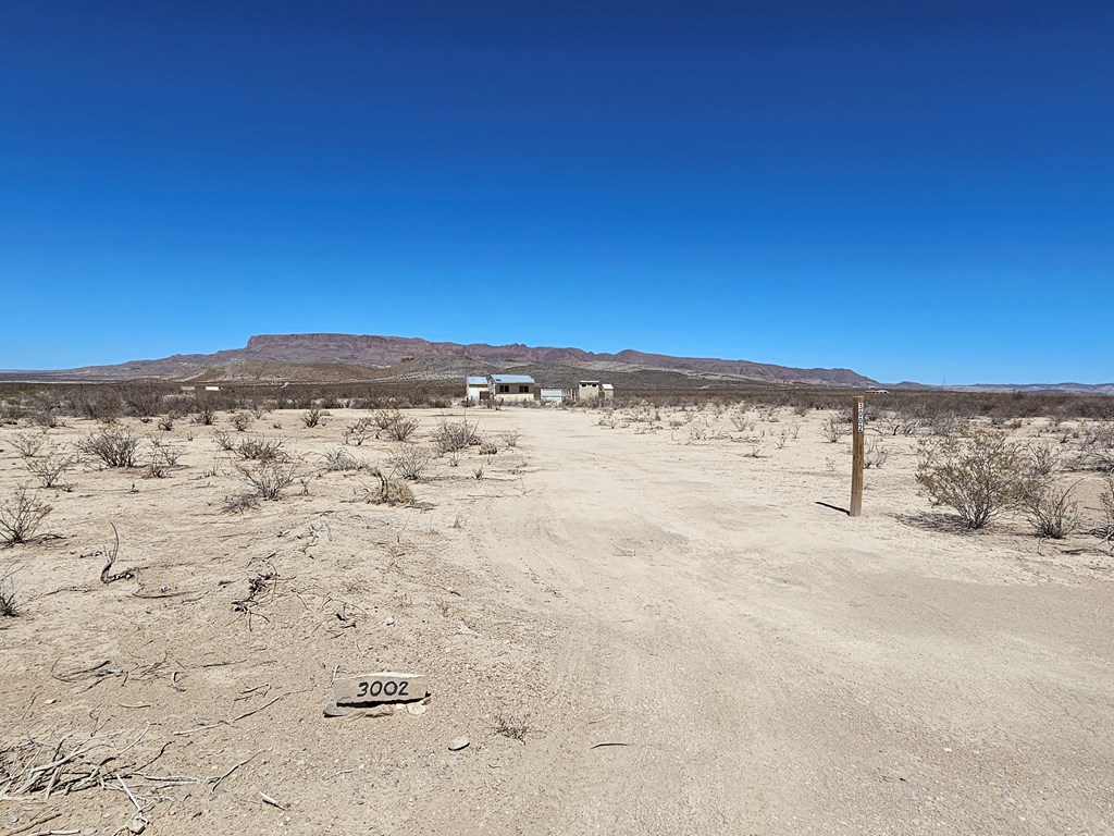 3002 E Este Road, Terlingua, Texas image 43