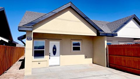 Homes For Sale - 1012 N Eva Ave<br/> Monahans, TX 79756