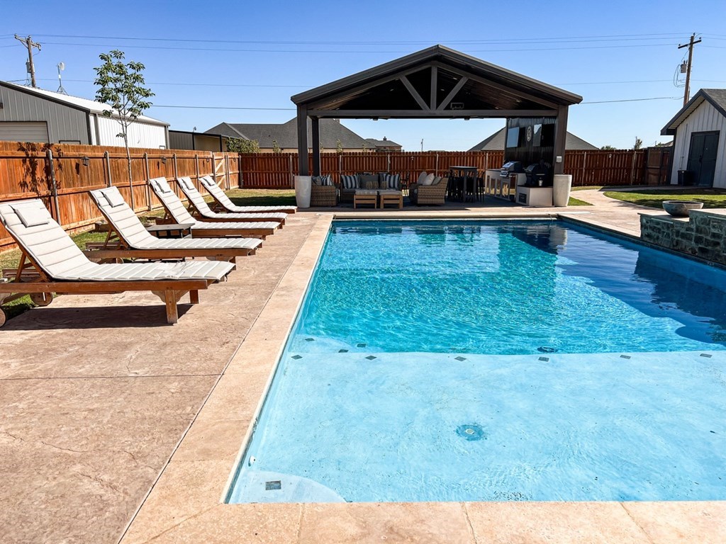 221 County Rd 304, Seminole, Texas image 5