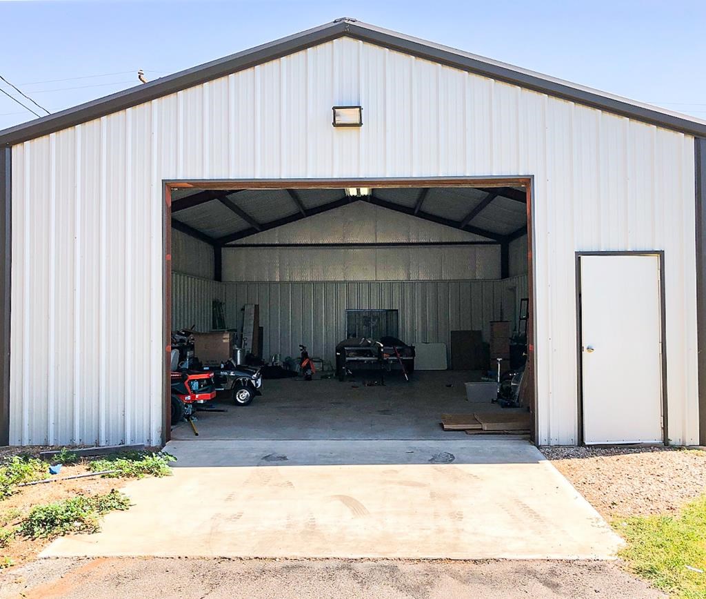 221 County Rd 304, Seminole, Texas image 29
