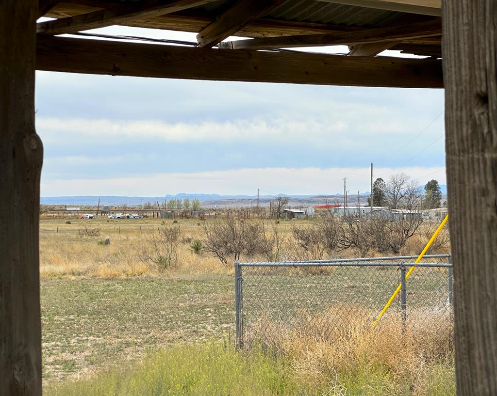 1713 Antelope Hills Rd, Marfa, Texas image 20