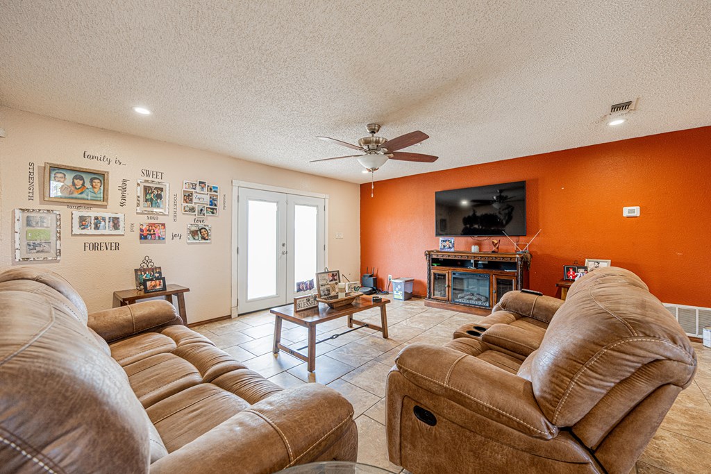 11675 W Buckeye St, Odessa, Texas image 35
