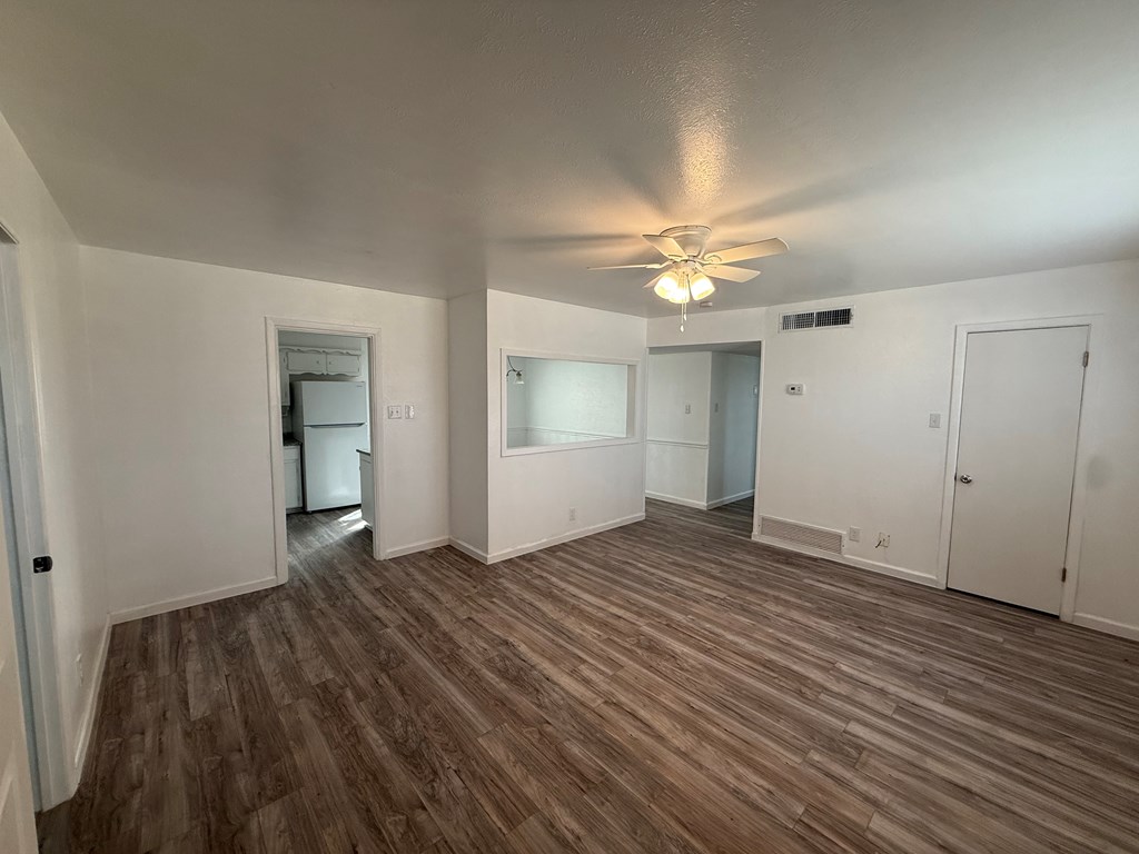 1500 S Bruce Ave, Monahans, Texas image 3