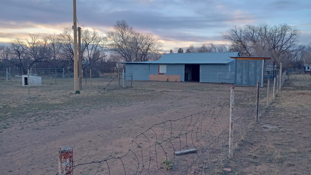 1804 Dakota St, Fort Davis, Texas image 8