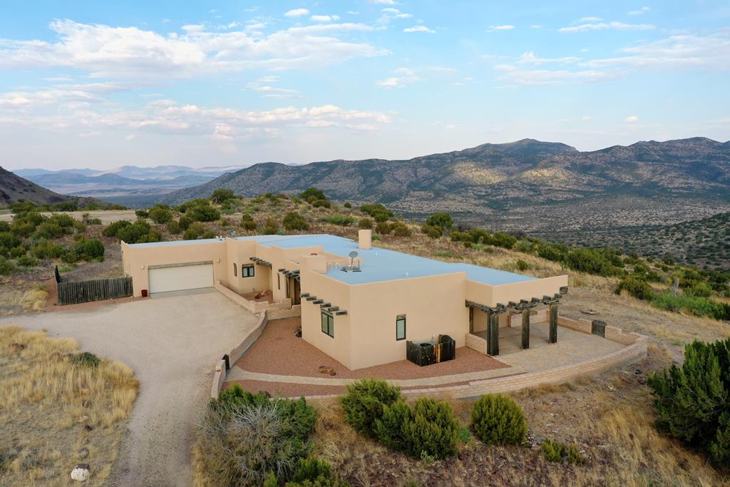 3 Dark Sky Drive, Alpine, Texas image 1