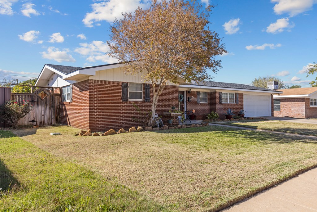 2519 Halifax Ave, Odessa, Texas image 3