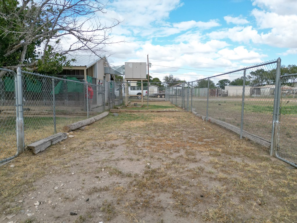 6310 Alderfer Ave, Odessa, Texas image 41