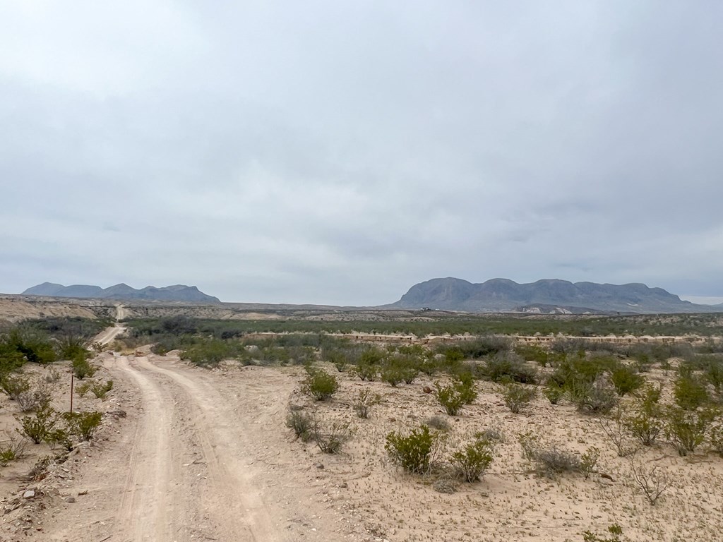 2500 Agua Fria Road, Terlingua, Texas image 25