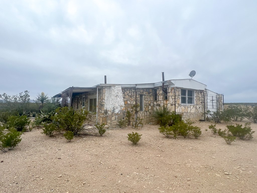 2500 Agua Fria Road, Terlingua, Texas image 27