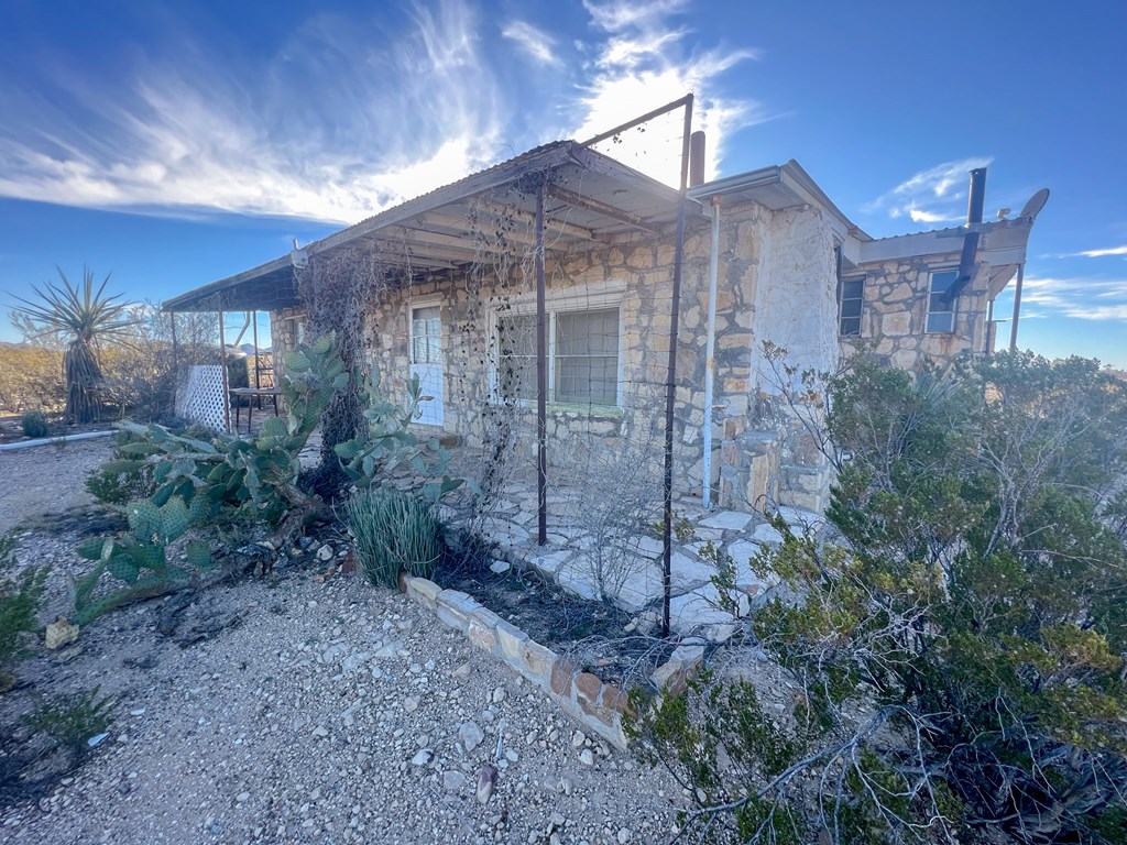 2500 Agua Fria Road, Terlingua, Texas image 3