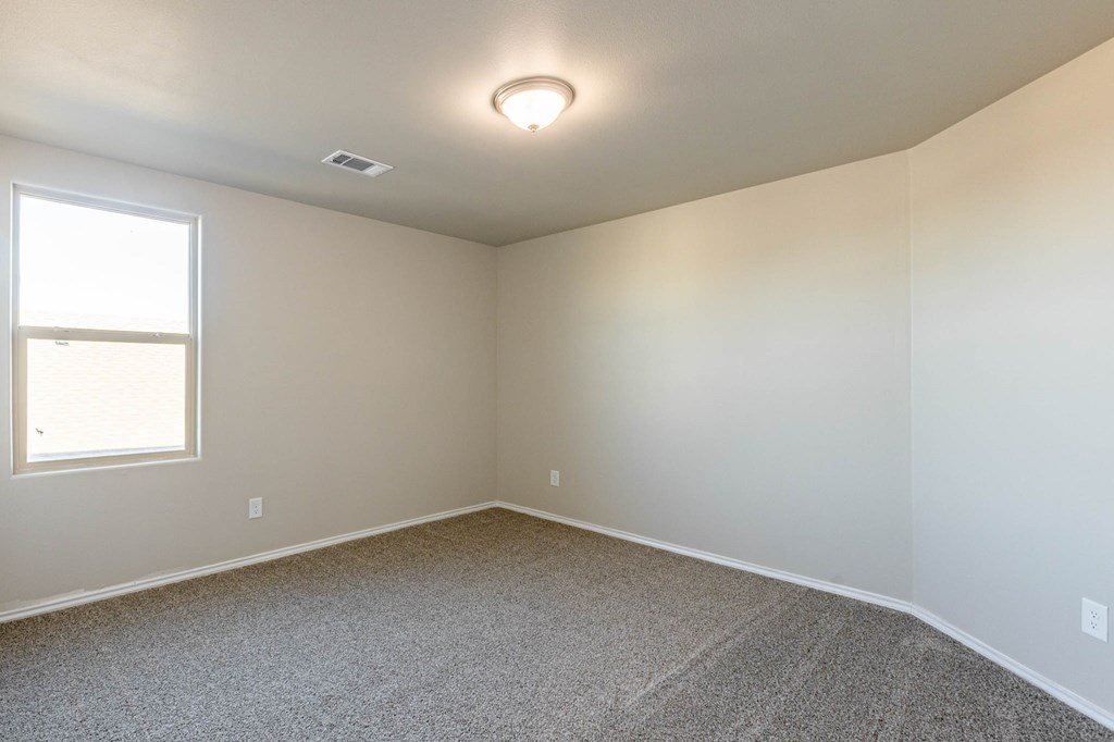 503 L-enfant Lane, Midland, Texas image 21