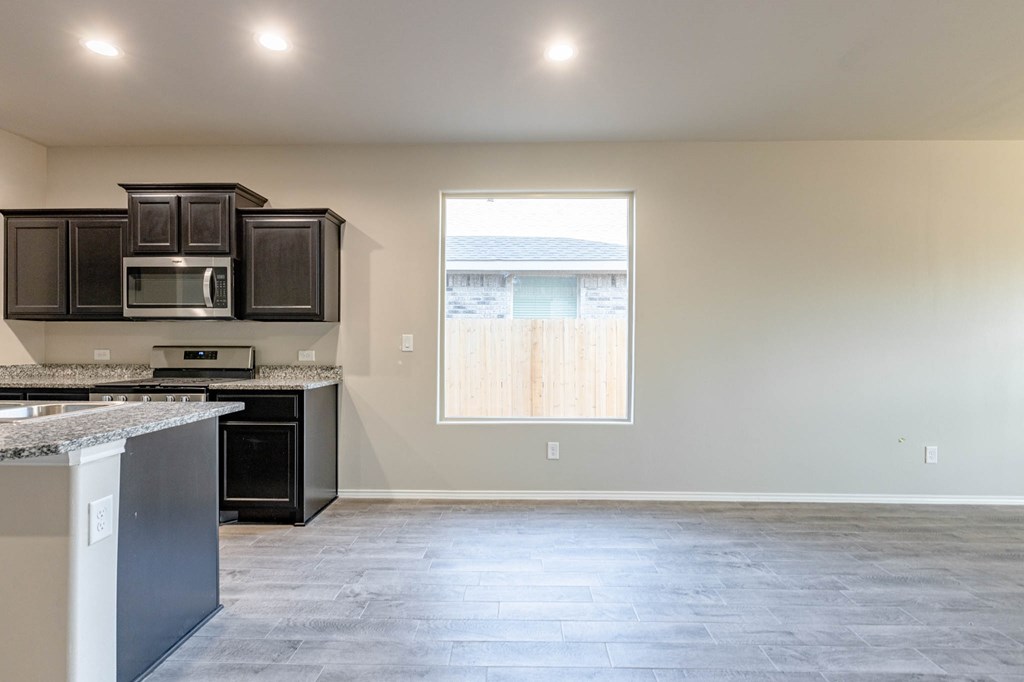 503 L-enfant Lane, Midland, Texas image 28