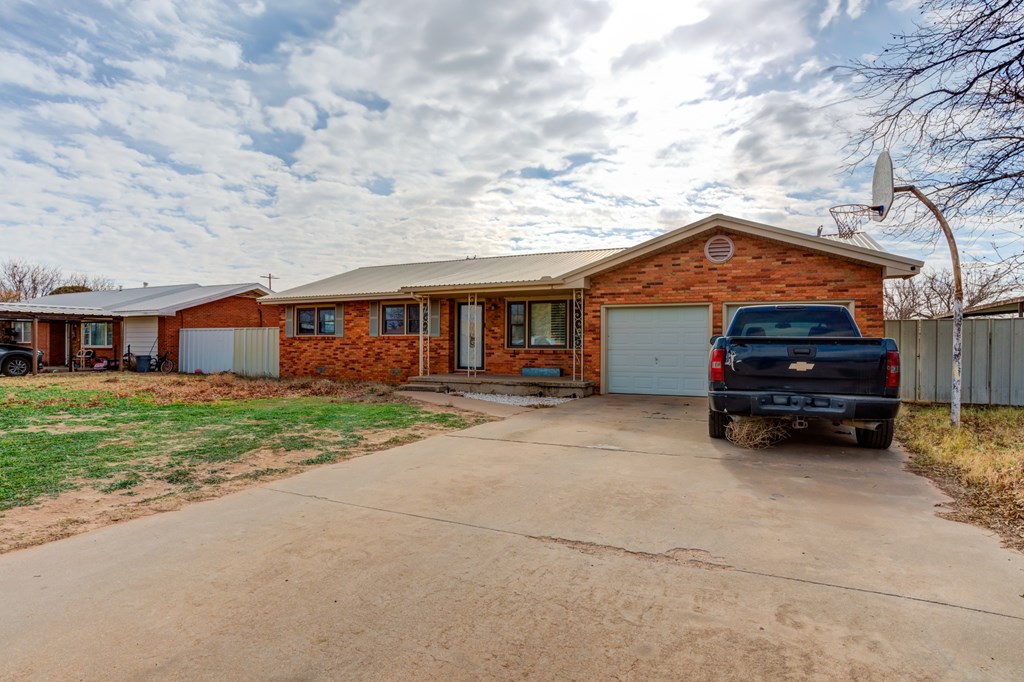 505 17th St, Seagraves, Texas image 20