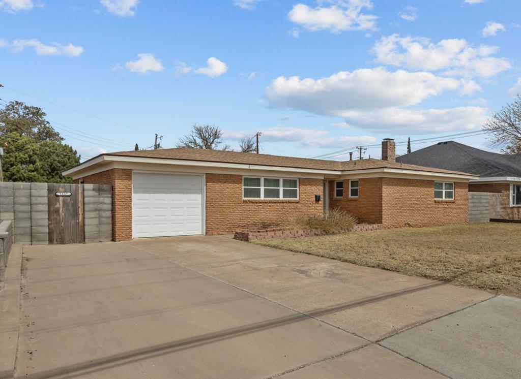 1637 E 42nd St, Odessa, Texas image 1