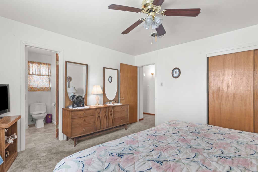 1637 E 42nd St, Odessa, Texas image 8