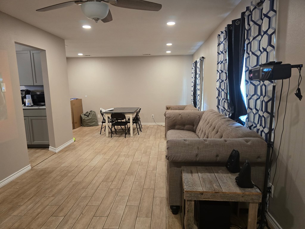 3713 Gaston Dr, Midland, Texas image 3