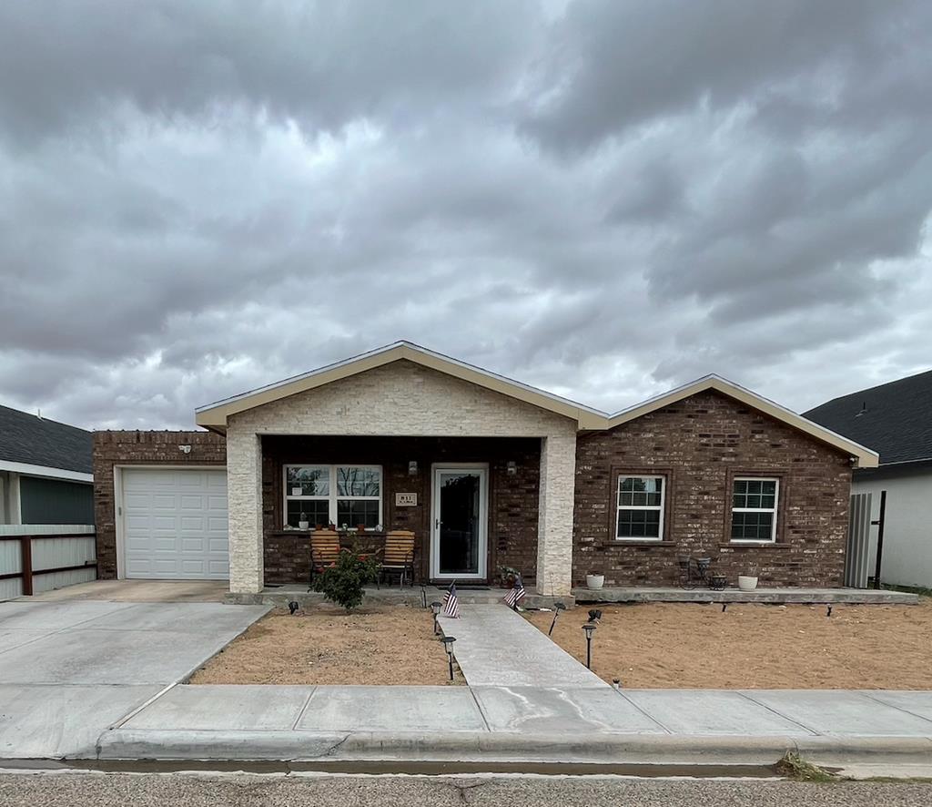 811 S Allen Ave, Monahans, Texas image 1