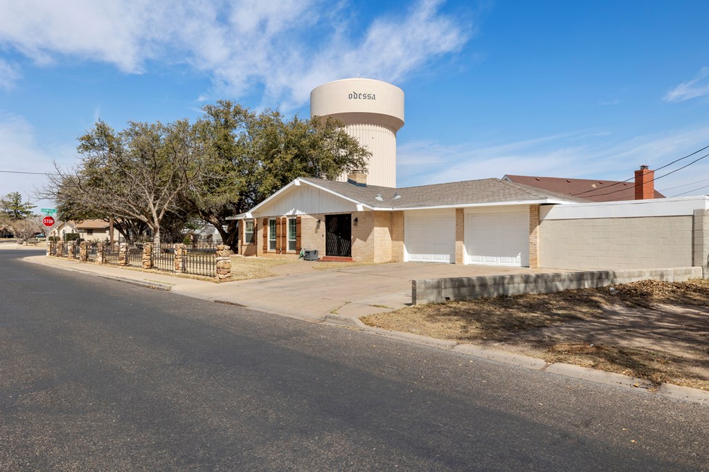 3500 Oakwood Dr, Odessa, Texas image 4