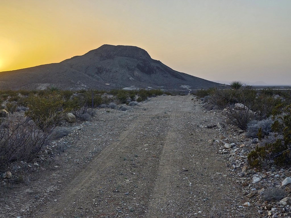 5239 Black Hill Rd, Terlingua, Texas image 29