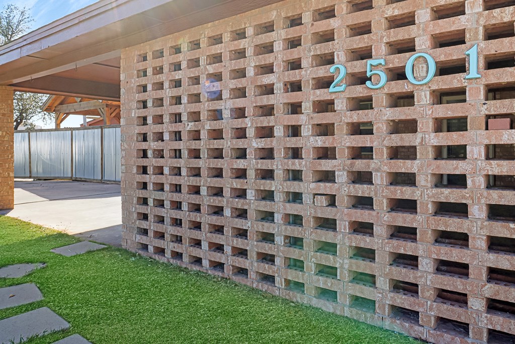 2501 Geraldine St, Midland, Texas image 9