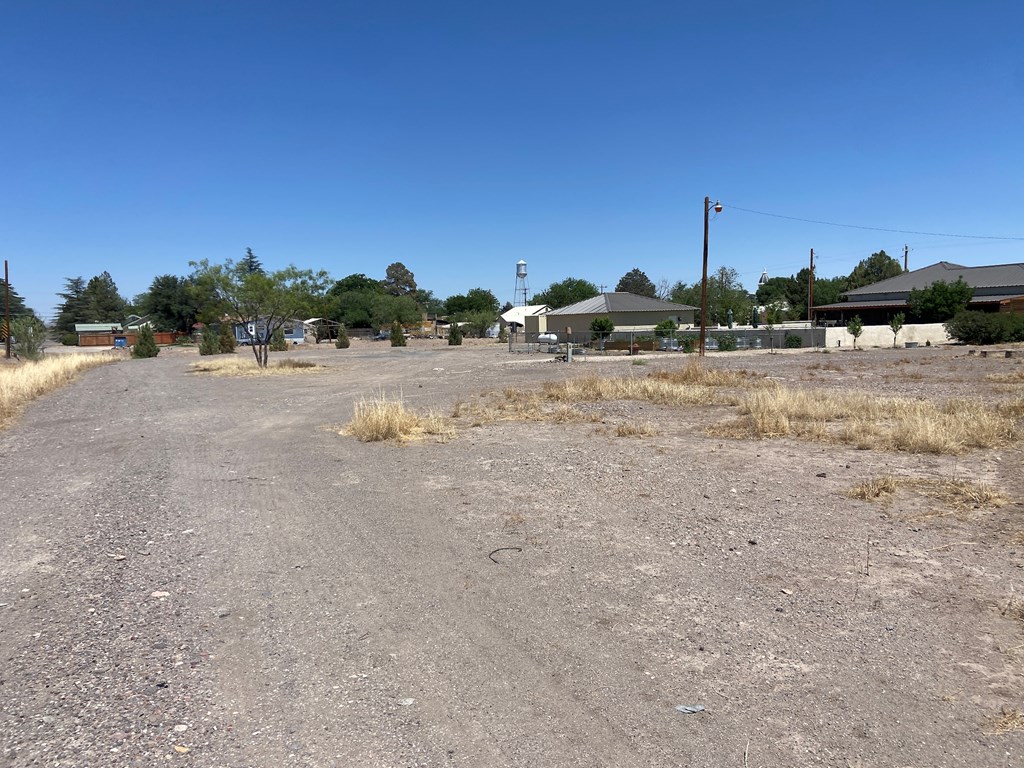 309 W First Street, Marfa, Texas image 2