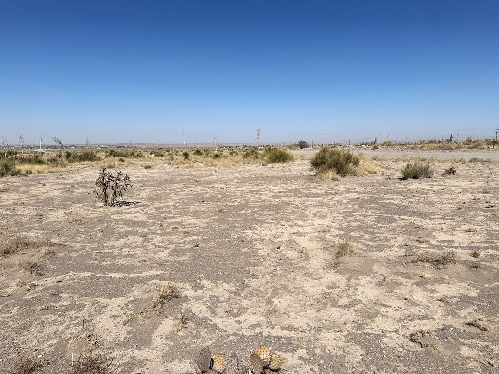 2240 Rabbit Rd, Marfa, Texas image 7