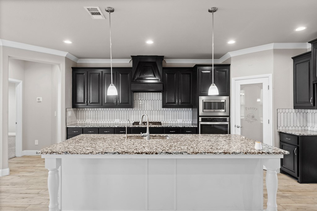 3809 Yorkshire Dr, Odessa, Texas image 8