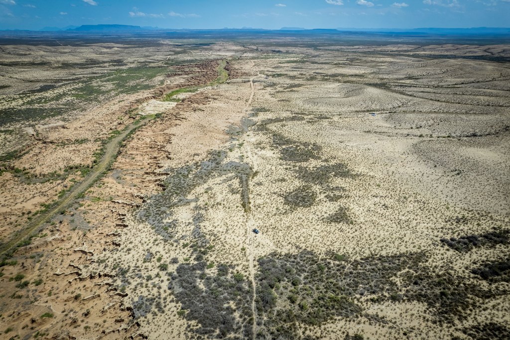 49169 S Hwy 118, Alpine, Texas image 21