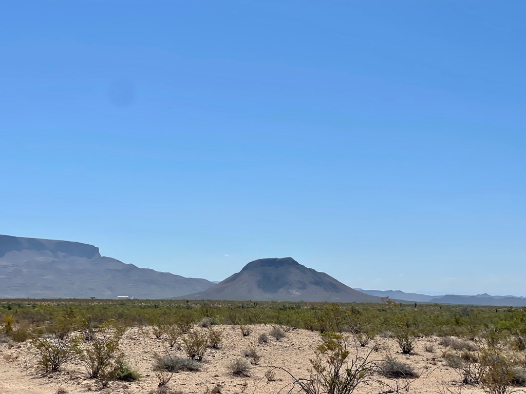 TR 4411 Roja Lane, Terlingua, Texas image 9