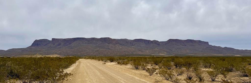 TR 4787 Private Rd, Terlingua, Texas image 2