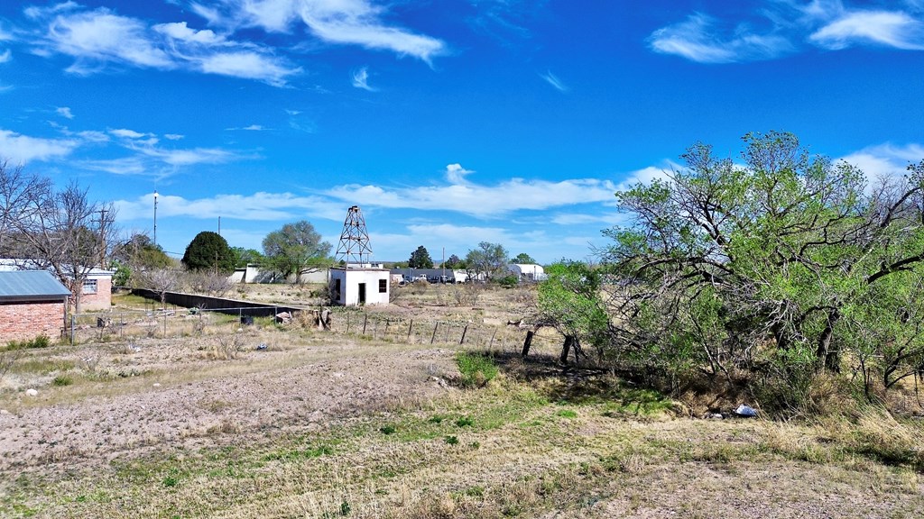 511 S Plateau St #10, Marfa, Texas image 12