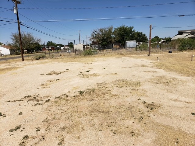 4033 W 10th St, Odessa, Texas image 2