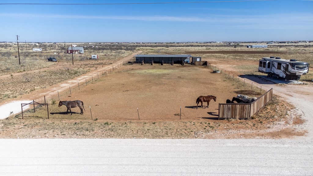 639 County Rd 404, Seminole, Texas image 31