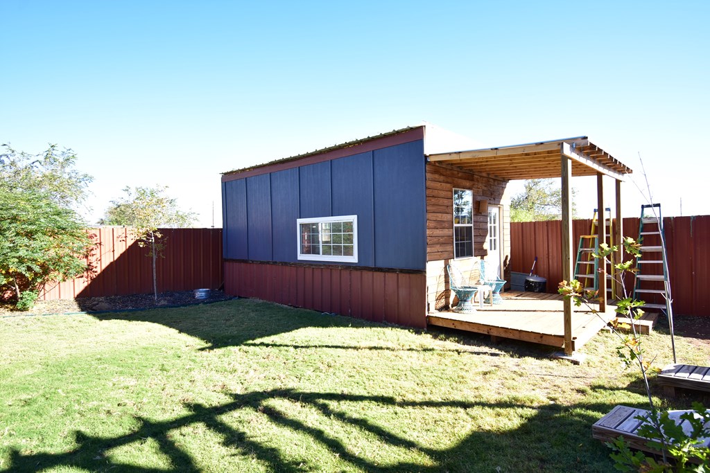 505 W Murphy, Alpine, Texas image 36