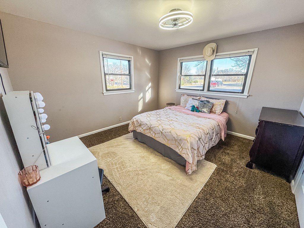 600 SW Ave I, Seminole, Texas image 19