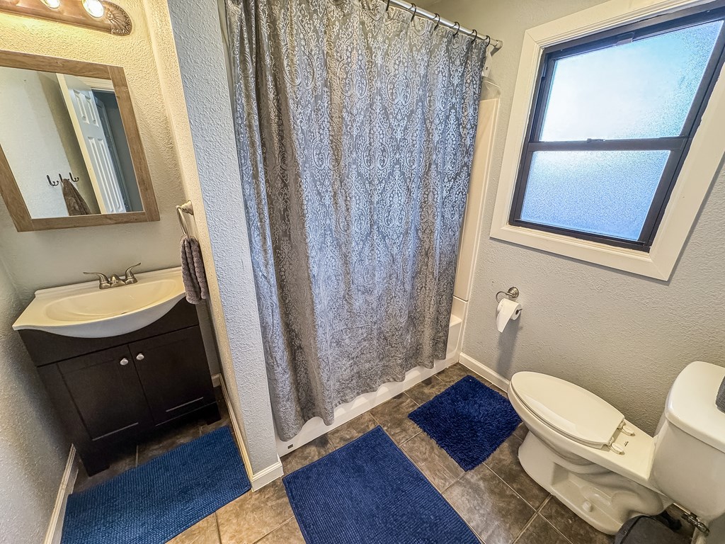 600 SW Ave I, Seminole, Texas image 11