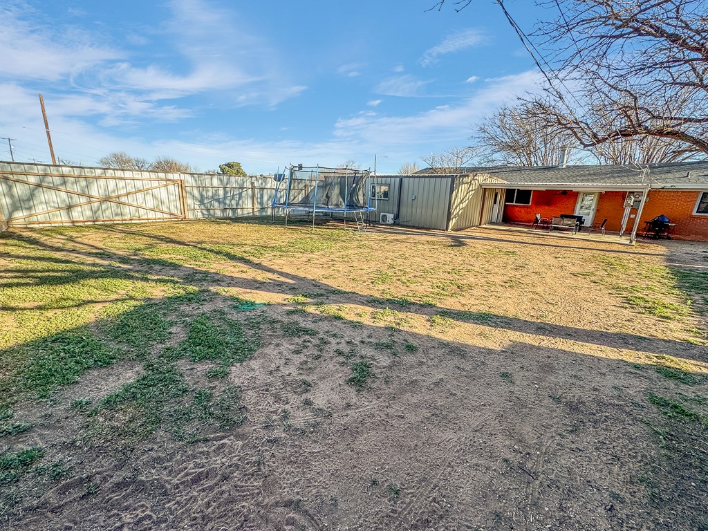 600 SW Ave I, Seminole, Texas image 22