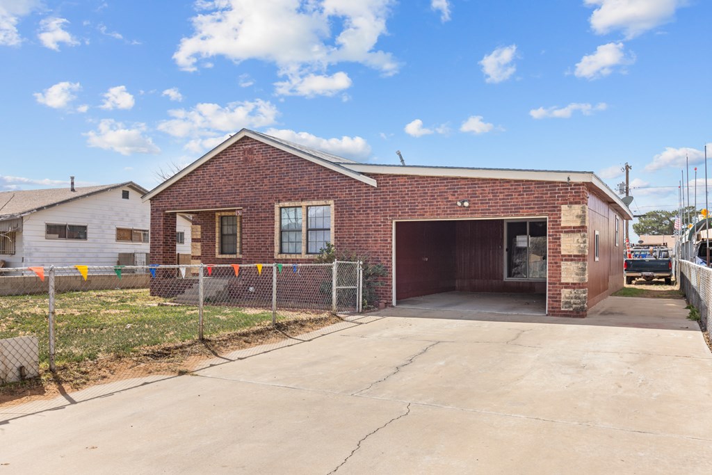 1311 N Washington Ave, Odessa, Texas image 2