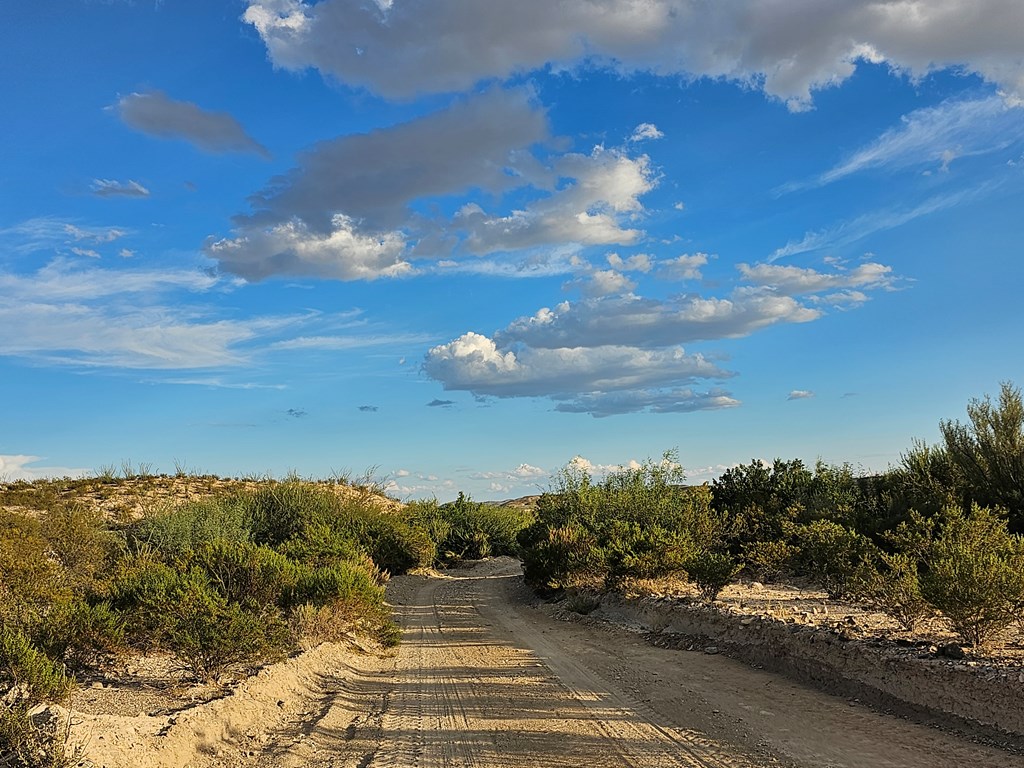 2702 Hen Egg Rd, Terlingua, Texas image 18