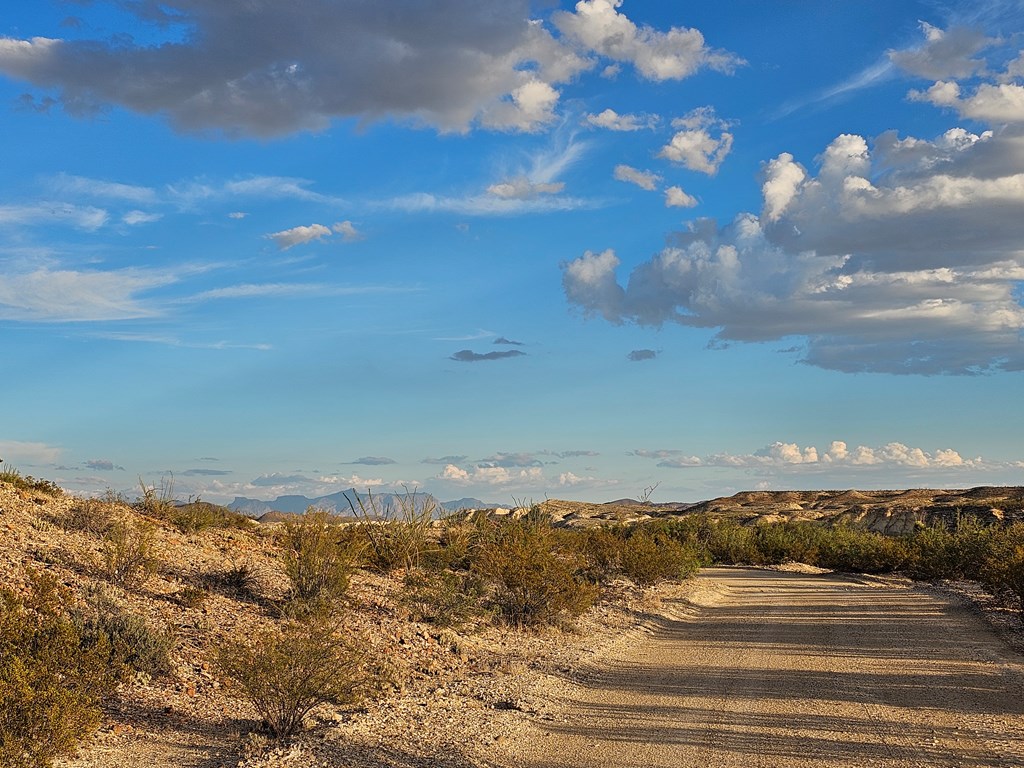 2702 Hen Egg Rd, Terlingua, Texas image 8