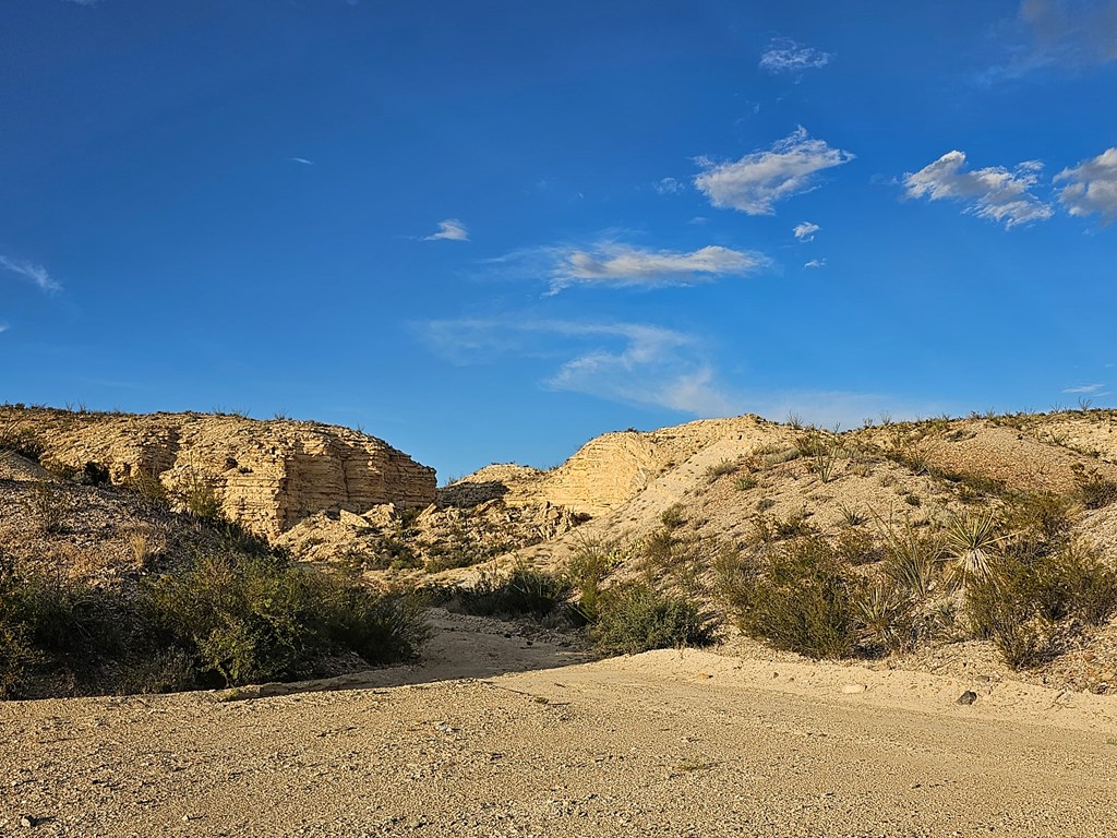 2702 Hen Egg Rd, Terlingua, Texas image 19