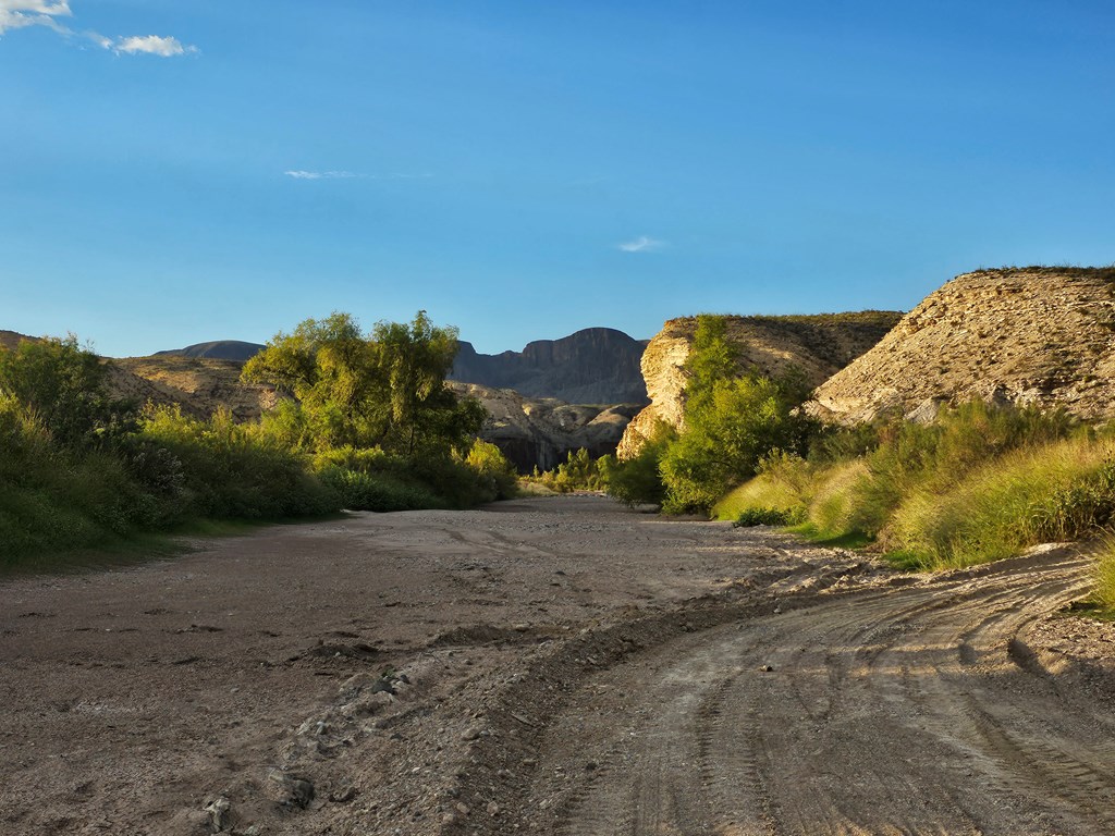 2702 Hen Egg Rd, Terlingua, Texas image 22