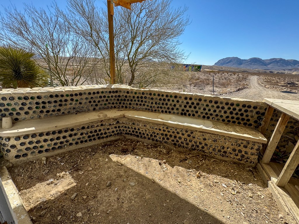 400 N Smiling Dog Trail, Terlingua, Texas image 13