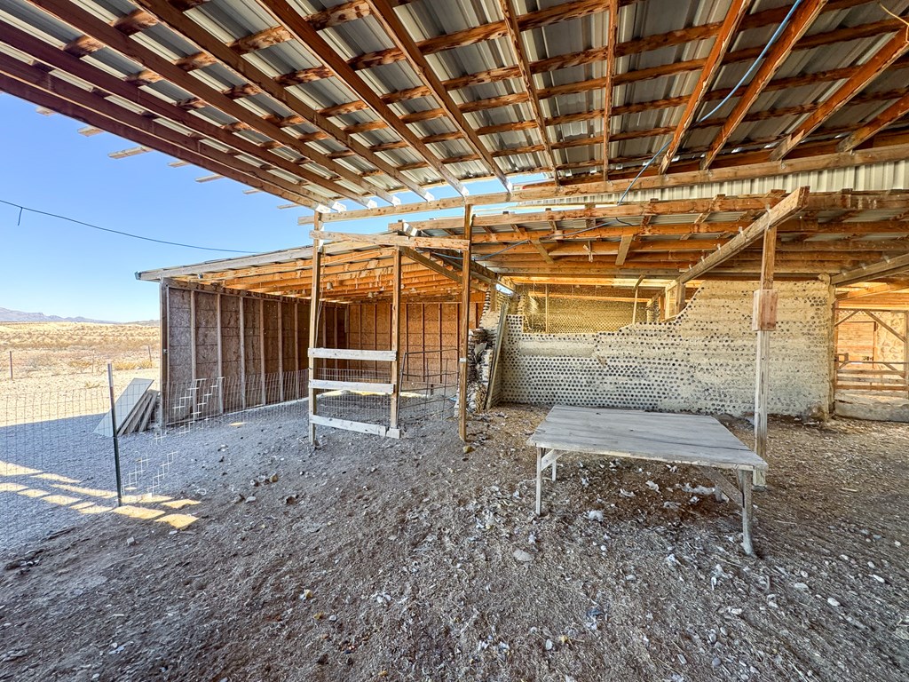 400 N Smiling Dog Trail, Terlingua, Texas image 35