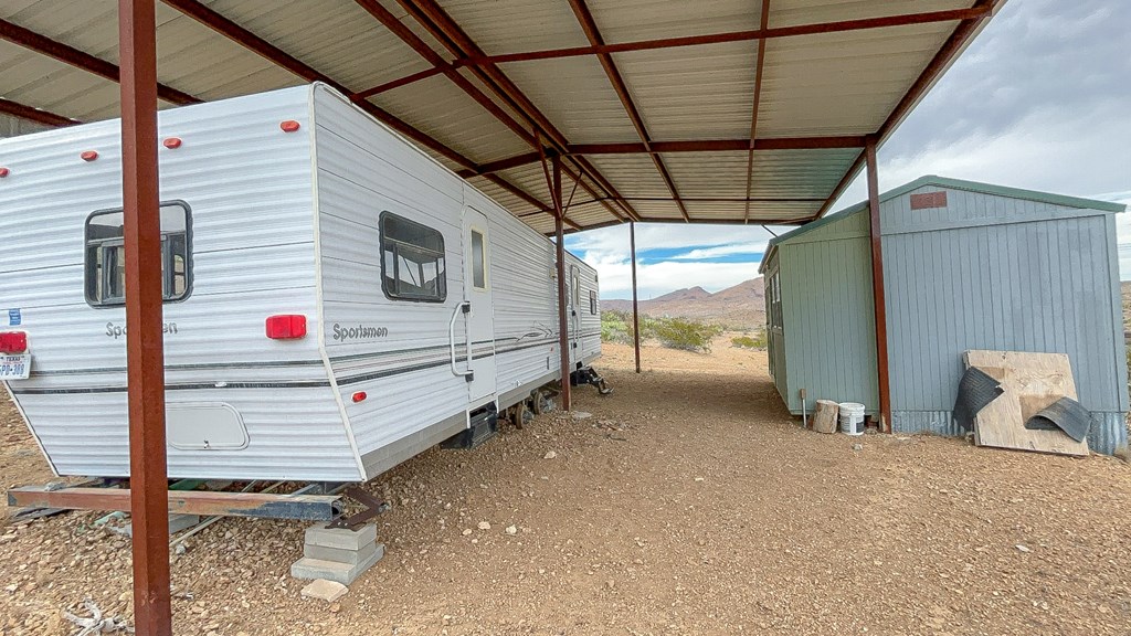 1307 Lake Ament Rd, Terlingua, Texas image 3