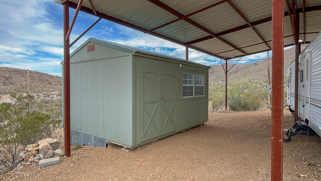 1307 Lake Ament Rd, Terlingua, Texas image 4